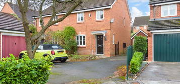 3 bed semi-detached house for sale