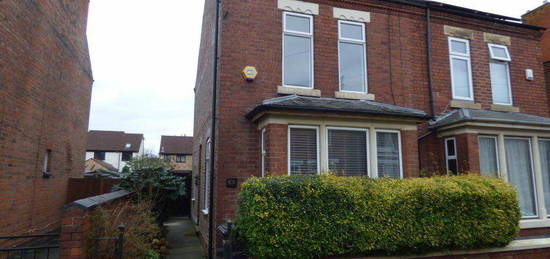 3 bedroom semi-detached house