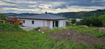 Novostavba 4 izb.rod.domu typ bungalov,809m2 - KNM