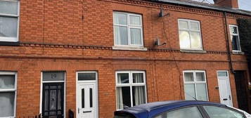 2 bedroom terraced house to rent