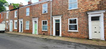 2 bedroom terraced house