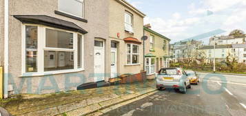 2 bedroom terraced house