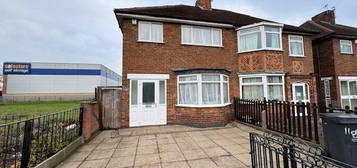 Semi-detached house to rent in Abbey Park Road, Leicester LE4