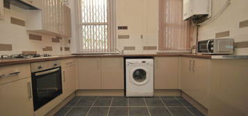 5 bed terraced house to rent