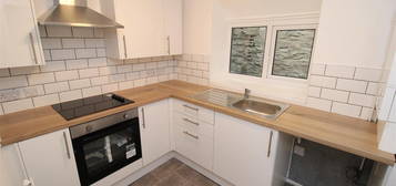 Terraced house to rent in Park Street, Clydach Vale, Tonypandy CF40