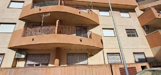 Piso en venta en Roquetas Pueblo