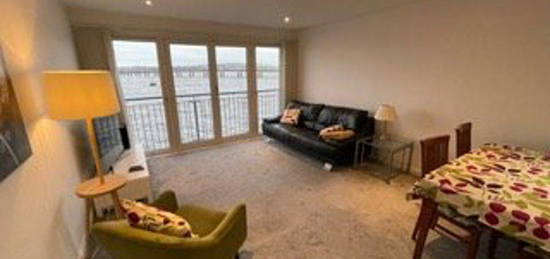 2 bed flat to rent