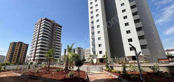 OSMANGAZİ MAH'DE SİTE İÇİNDE AKILLI SİSTEM 4+1 SATILIK DAİRE