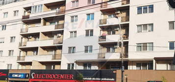 Apartament cu două camere, de închiriat