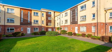 3 bed flat for sale