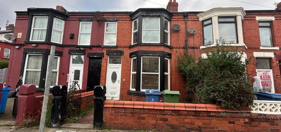 4 bedroom terraced house