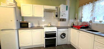 Flat for sale in Gough Walk, Poplar E14