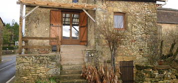 Maison indépendante avec jardin à louer