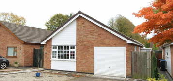 2 bedroom detached bungalow for sale