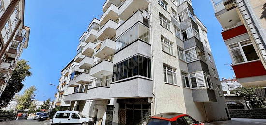 PERA GOLD'DAN YENİ MAH. SAHİL CADDESİNDE SATILIK 3+1