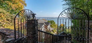 89 River Rd, Nyack, NY 10960