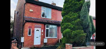 2 bedroom semi-detached house