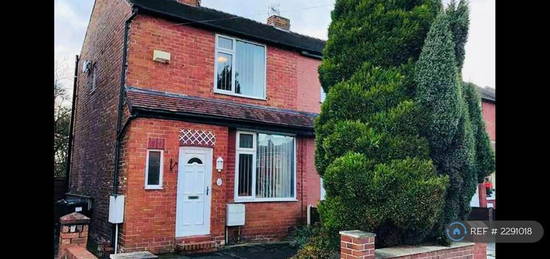 2 bedroom semi-detached house