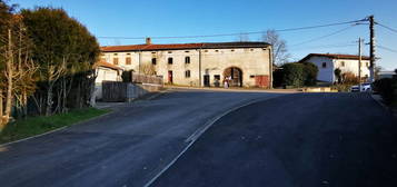 Exceptionnel Frontière luxembourgeoise, propriété 4ha cloturé ,