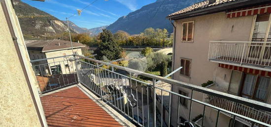 CASA DI CORTE A BRENTINO BELLUNO