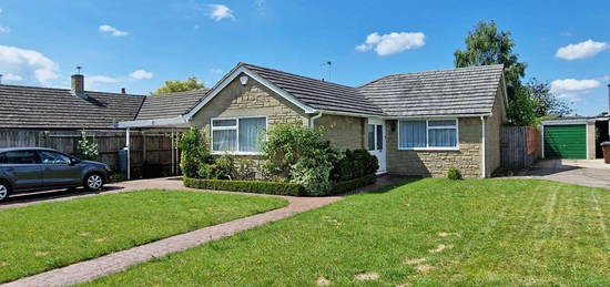 3 bed detached bungalow for sale