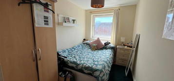 Flat to rent in Elm Grove, Southsea PO5