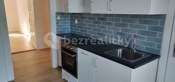 Pronájem bytu 3+kk 71 m², Jana Zajíce, Praha