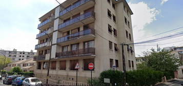 Appartement F2 à Vendre à LIVRY GARGAN