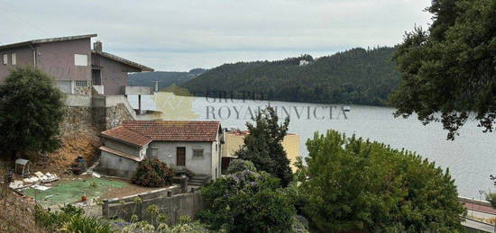 Moradia V4 com vistas rio em Covelo - Gondomar