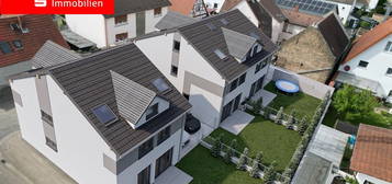 Moderne Neubau-Immobilie in Hofheim mit Garten und innovativer Energietechnik