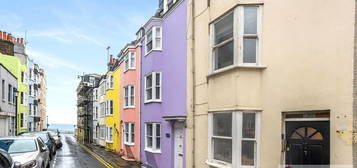 Studio to rent in Margaret Street, Brighton, East Sussex BN2