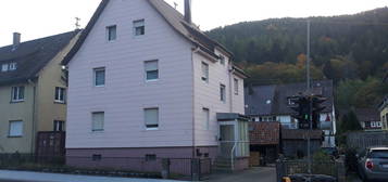 Schöne 3-Zimmer Wohnung in Calmbach