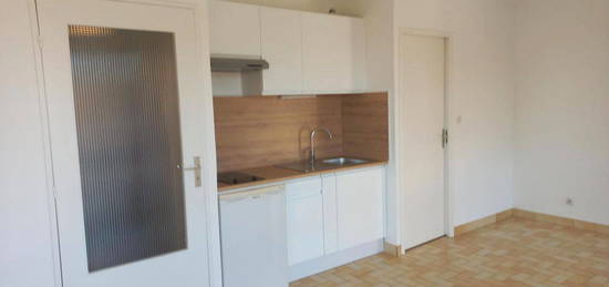 Studio 25 M2, avenue du Pic saint Loup Montpellier