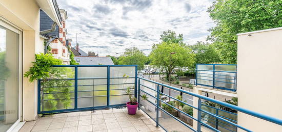 Bel appartement duplex, vue sur le port de Sucé sur Erdre