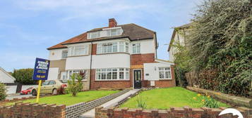 4 bedroom semi-detached house to rent