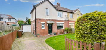 2 bedroom semi-detached house for sale