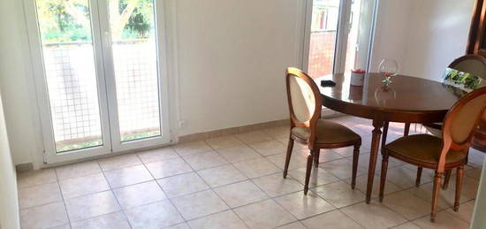 Location appartement 2 pièces 45 m²