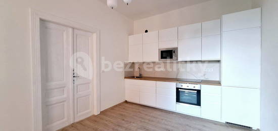 Pronájem bytu 2+kk 48 m², Kolínská, Praha