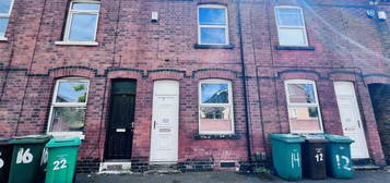 4 bedroom terraced house