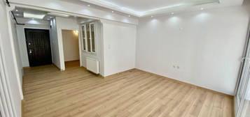 lhan'dan Basn Sitesi Mahallesinde 3+1 Doalgazl Bakml Bo Daire