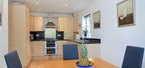 3 bedroom semi-detached house