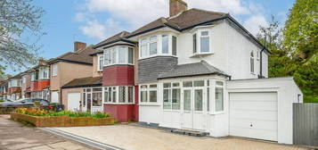 3 bed semi-detached house for sale