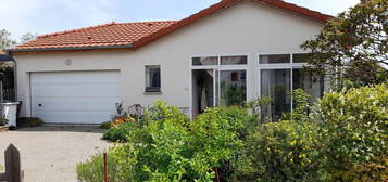 Vente villa 4 pièces 105 m²