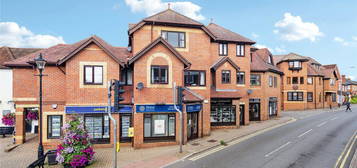 Flat for sale in Wargrave Road, Twyford, Reading, Berkshire RG10