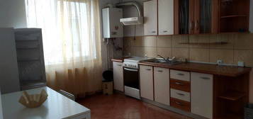 Apartament doua camere zona Plazza Militari