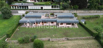 Villa bifamiliare via Maso Ciscato 6/A, Centro, Schio