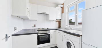 2 bed flat to rent