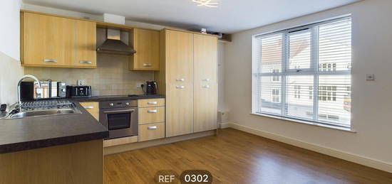 2 bed flat to rent