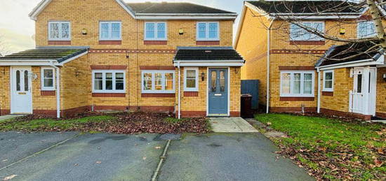 3 bedroom semi-detached house for sale