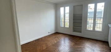 Appartement  à louer, 2 pièces, 1 chambre, 46 m²